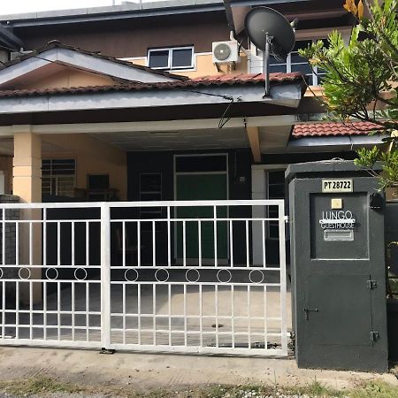 Lungo Guesthouse Kuala Terengganu Esterno foto