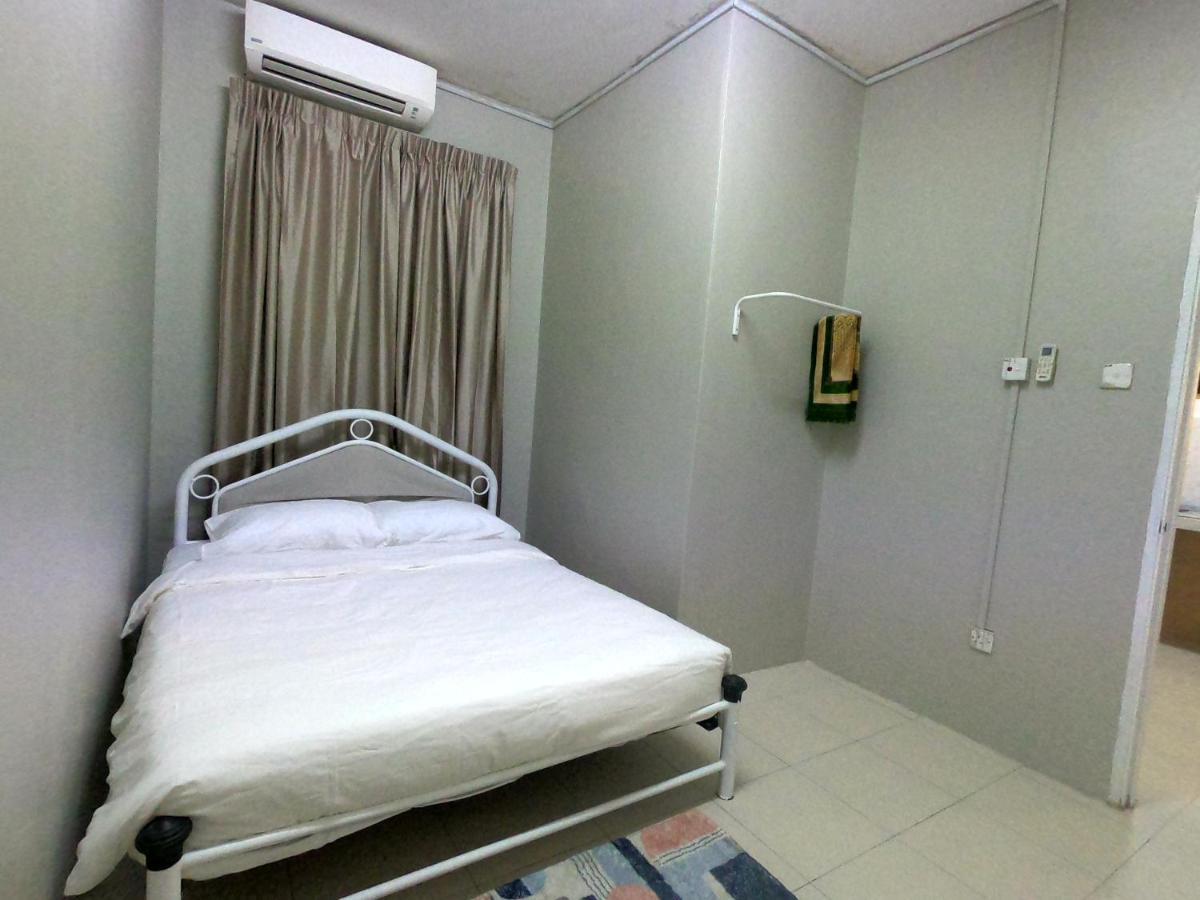 Lungo Guesthouse Kuala Terengganu Esterno foto